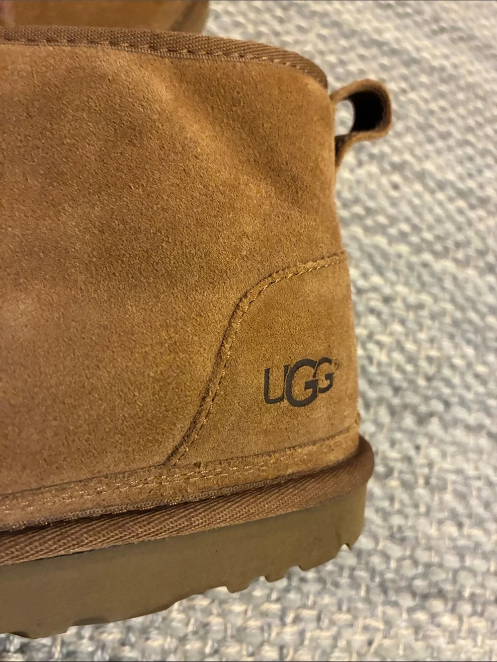 UGG Men's Chestnut Suede Chukka Boots with Shearling Lining